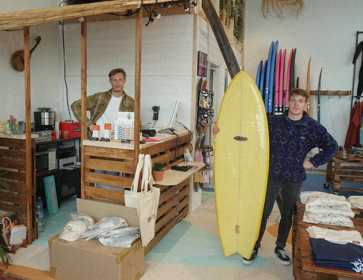 moma surf shop - racktaboard